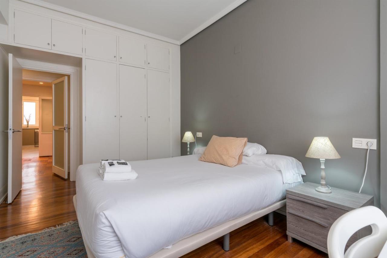 Ibarrola Apartment By People Rentals Bilbao Exterior foto